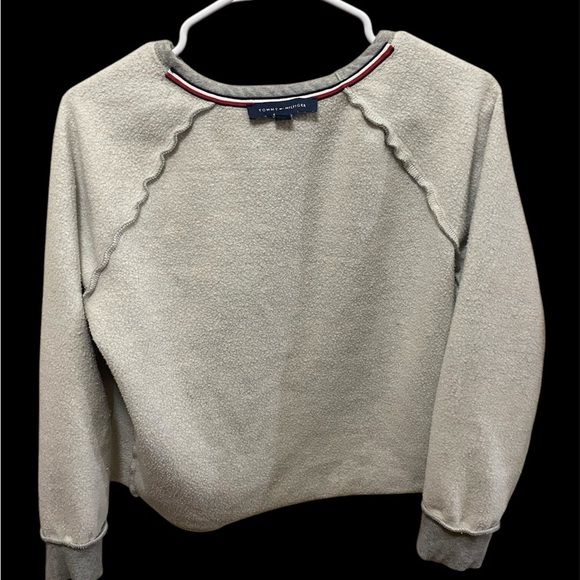 Tommy Hilfiger Medium size Gray Crop Top with Logo - Picture 6 of 6